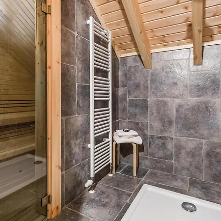 Holiday home In With Wifi *